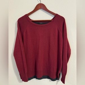 Tahari Wool Sweater
Price: $15
Condition: like new 
Size: L